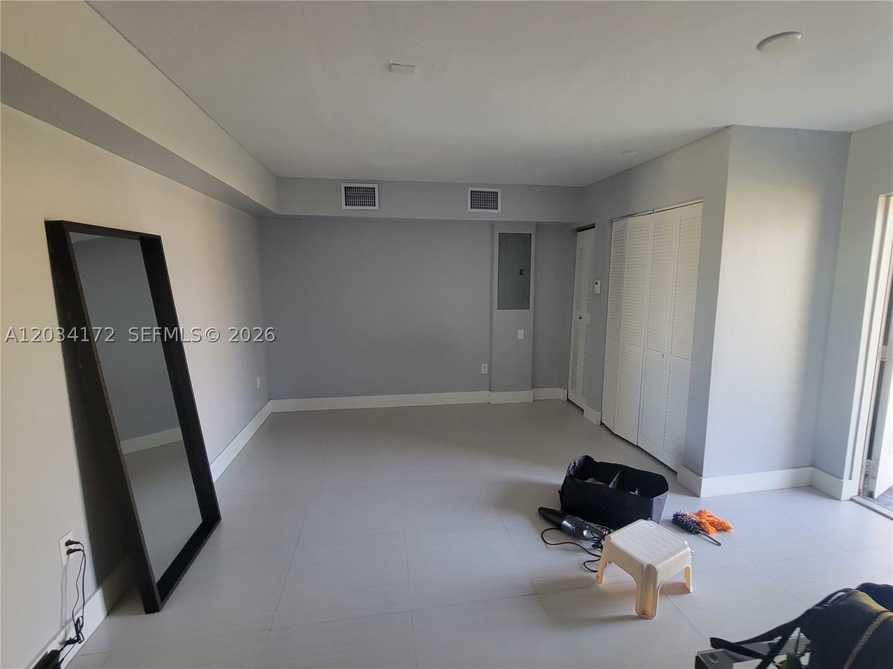 15250 Sw 154th Ave - Photo 3 of 9