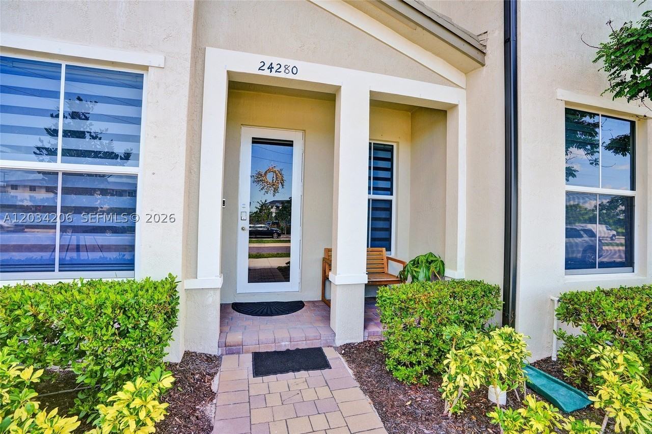24280 Sw 128th Ave - Photo 4 of 24