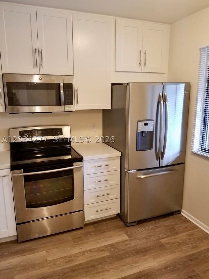 21950 Soundview Ter #209 - Photo 3 of 12
