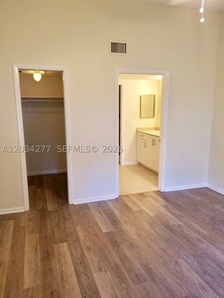 21950 Soundview Ter #209 - Photo 4 of 12