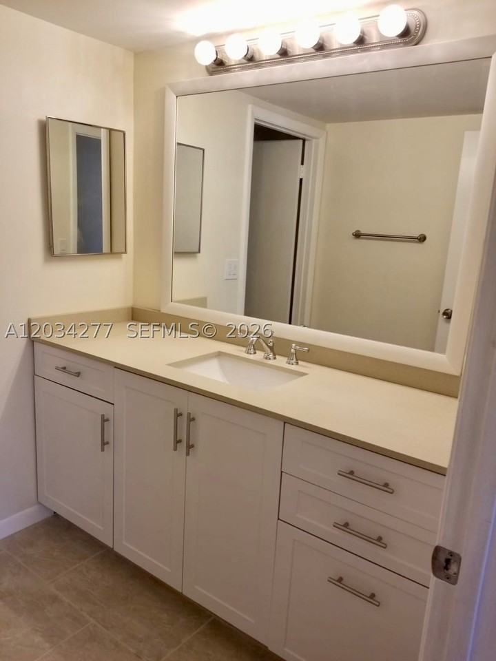 21950 Soundview Ter #209 - Photo 6 of 12