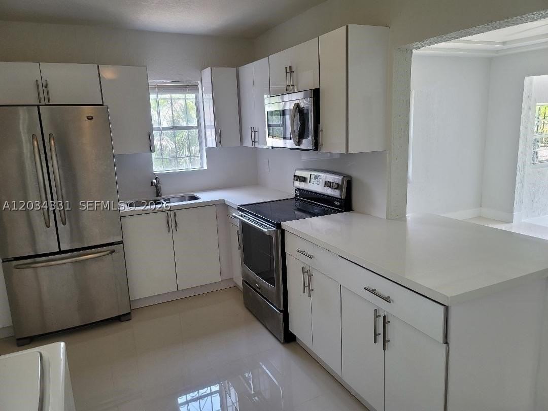 1736 Nw 53rd St #0 - Photo 3 of 15