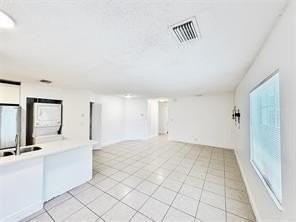 1136 Nw 5th Ct - Photo 4 of 15