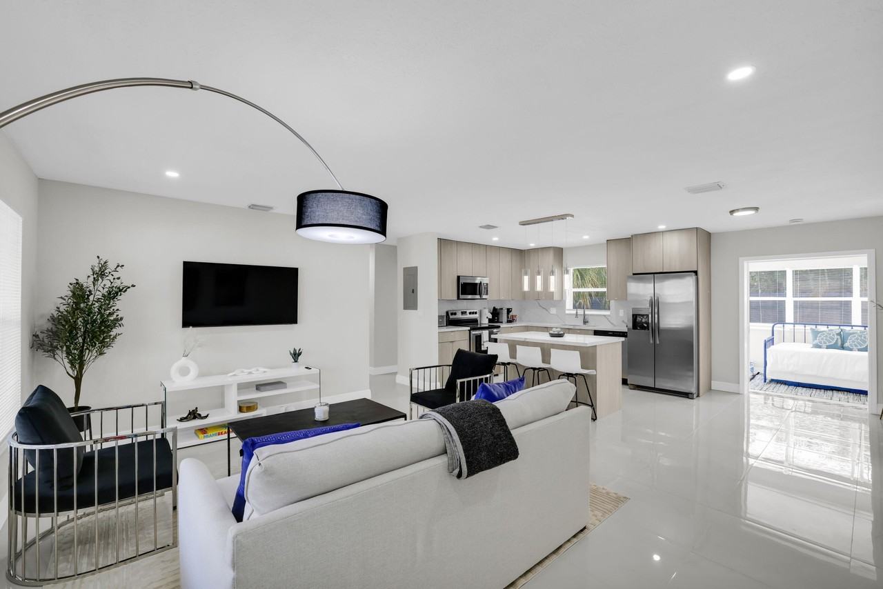 3160 Sw 20th Ct - Photo 4 of 41