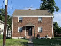 824 2nd St - Photo 1 of 1