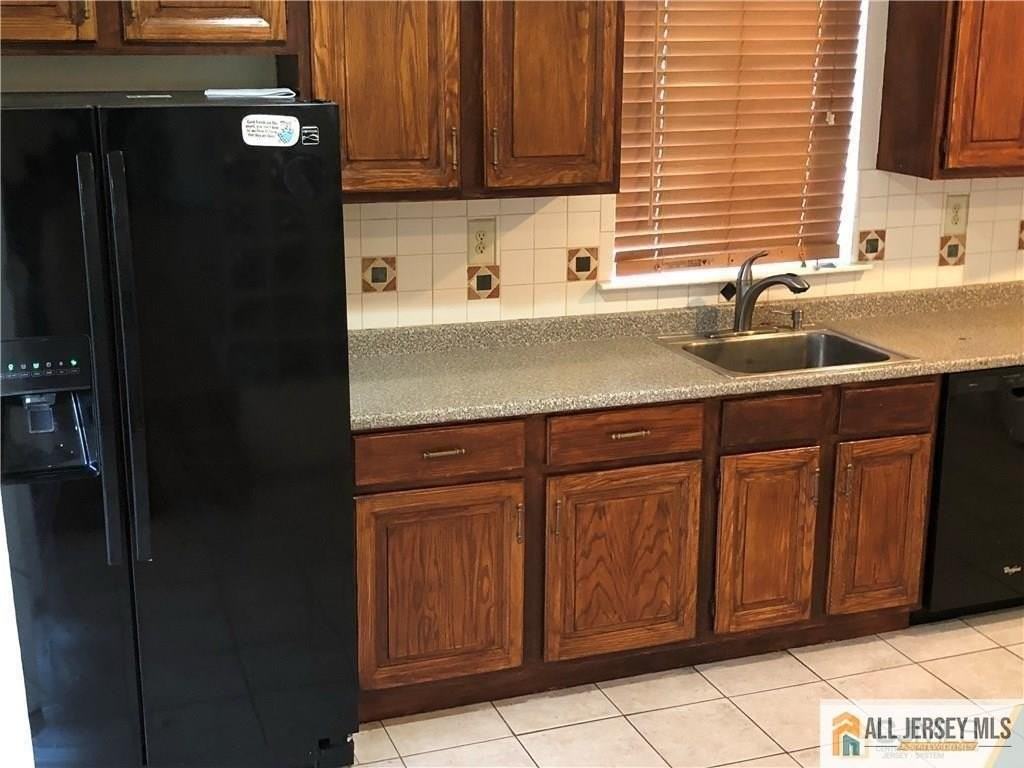 162 Westgate Dr #162 - Photo 4 of 13