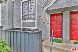 featured image of 18100 Burbank Blvd #19