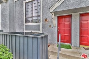 18100 Burbank Blvd #19 - Photo 1 of 1