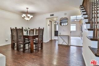 18100 Burbank Blvd #19 - Photo 5 of 8
