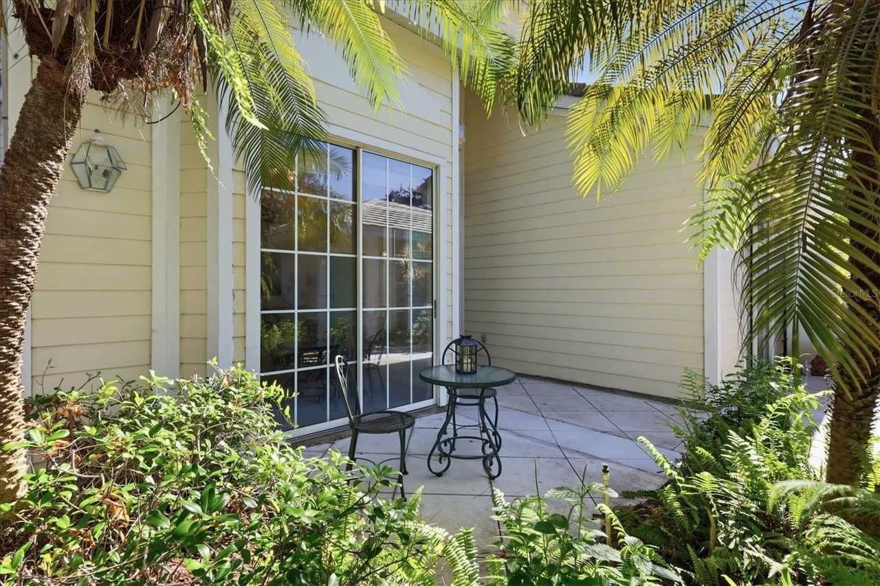7630 Whitebridge Gln - Photo 3 of 41
