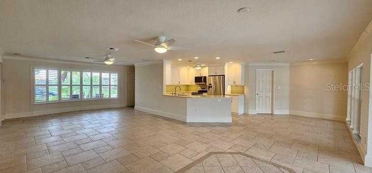2871 Coral Way - Photo 6 of 21