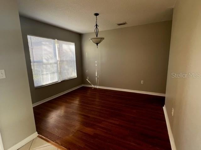 17 Eastgate Ln - Photo 3 of 12