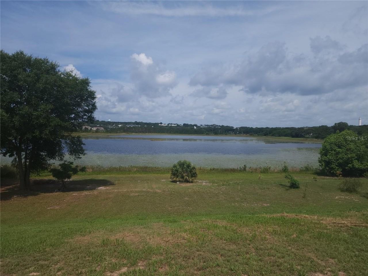 912 N Jacks Lake Rd - Photo 5 of 37