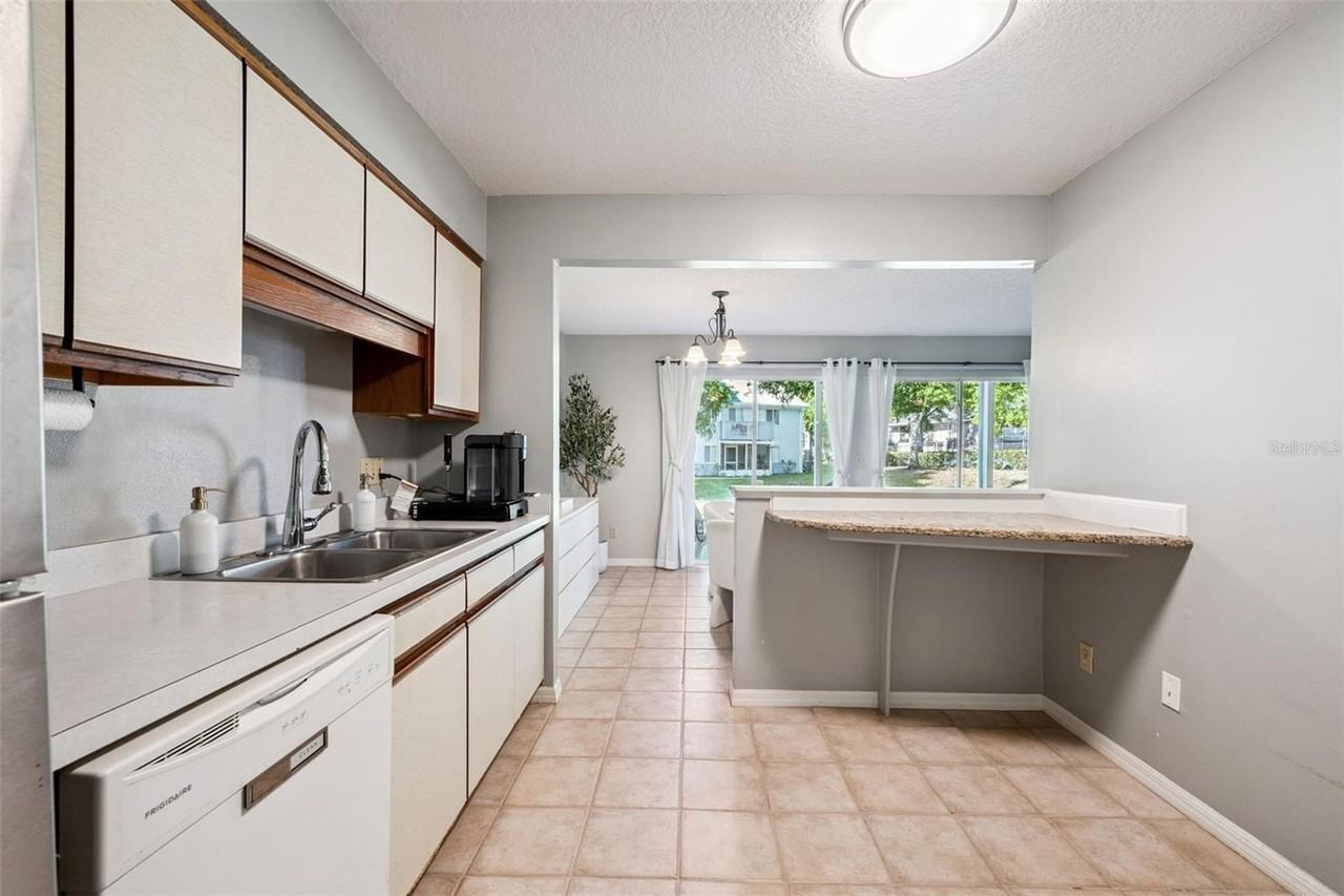 2258 Coach House Blvd #804 - Photo 7 of 25