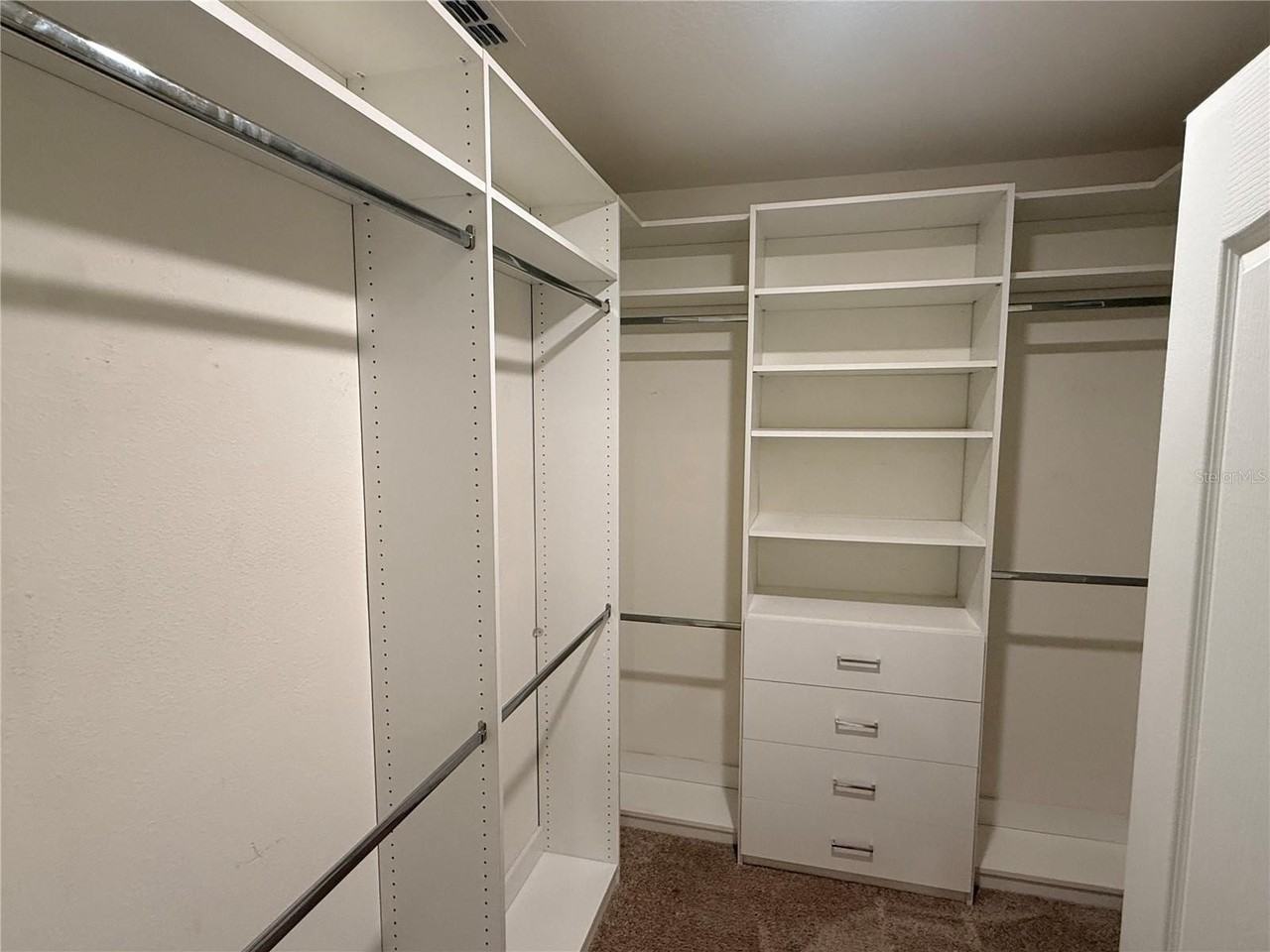 2916 Sunridge Loop - Photo 7 of 15