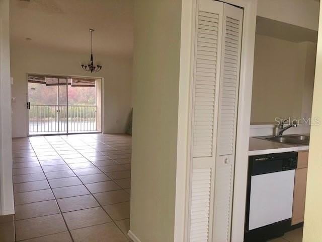 1336 Fairway Dr - Photo 4 of 35