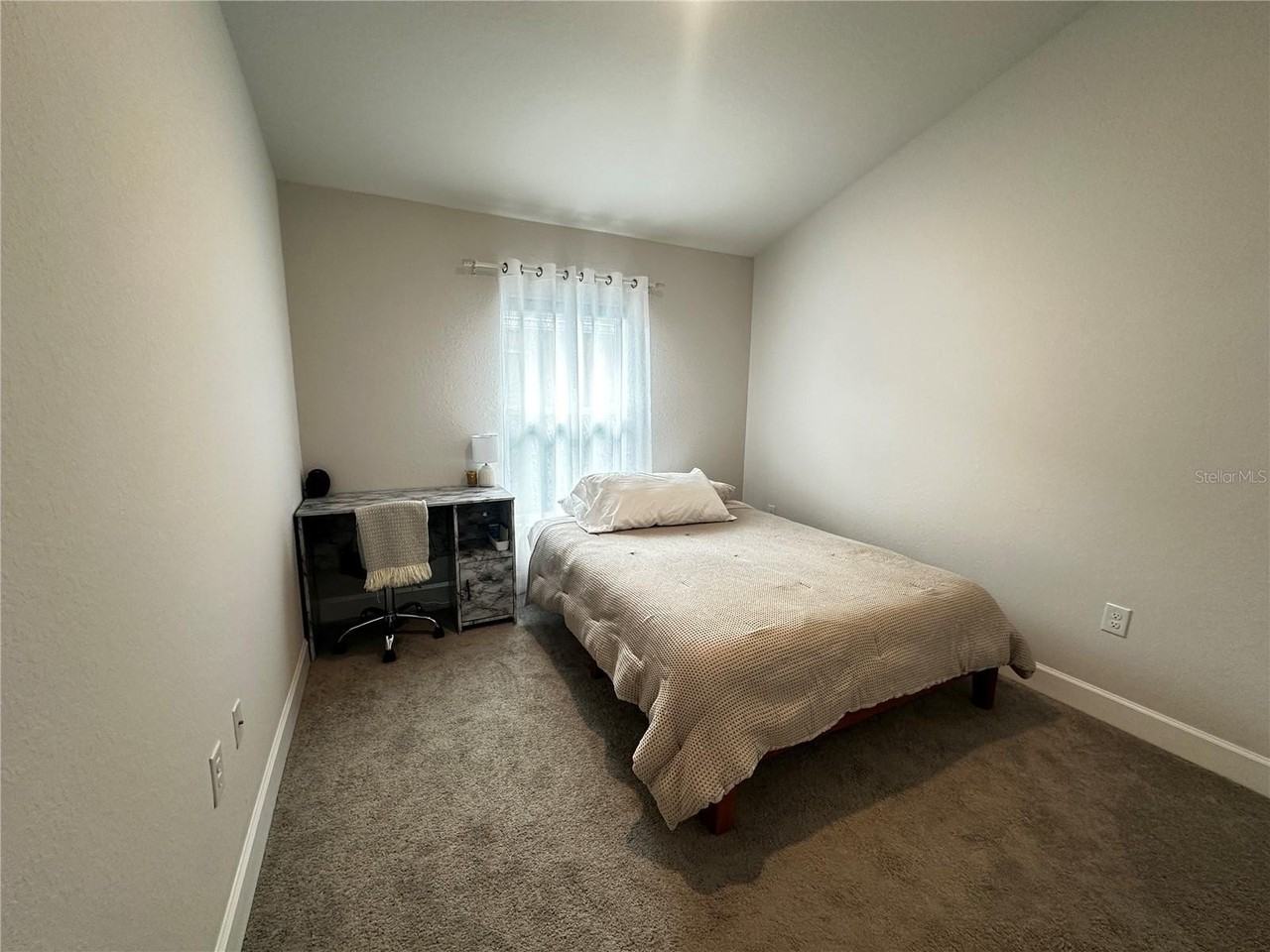 4579 Se 25th Loop - Photo 4 of 12