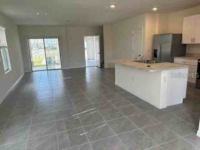 2097 King Ranch St - Photo 3 of 15