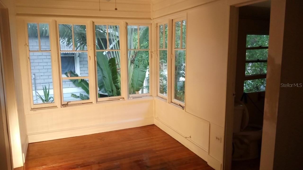750 7th Ave N - Photo 3 of 7