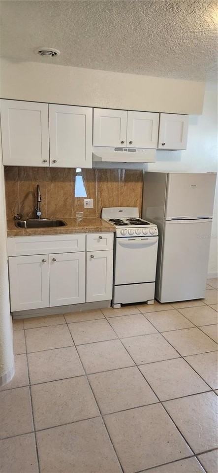 901 3rd St N #7 - Photo 2 of 8