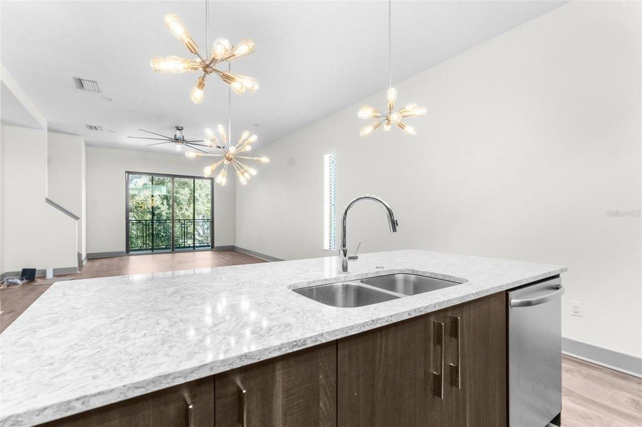 4810 W Mcelroy Ave #1 - Photo 6 of 23