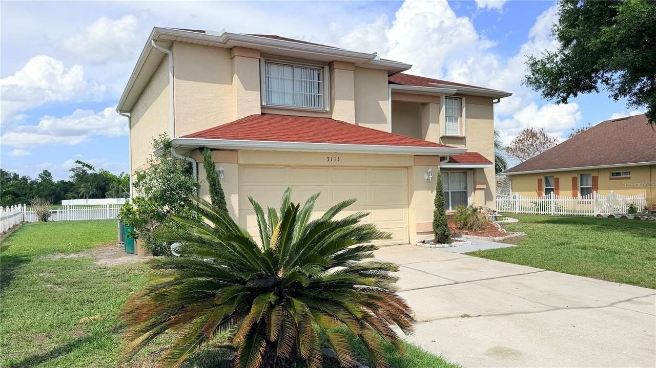 3113 Fairfield Dr