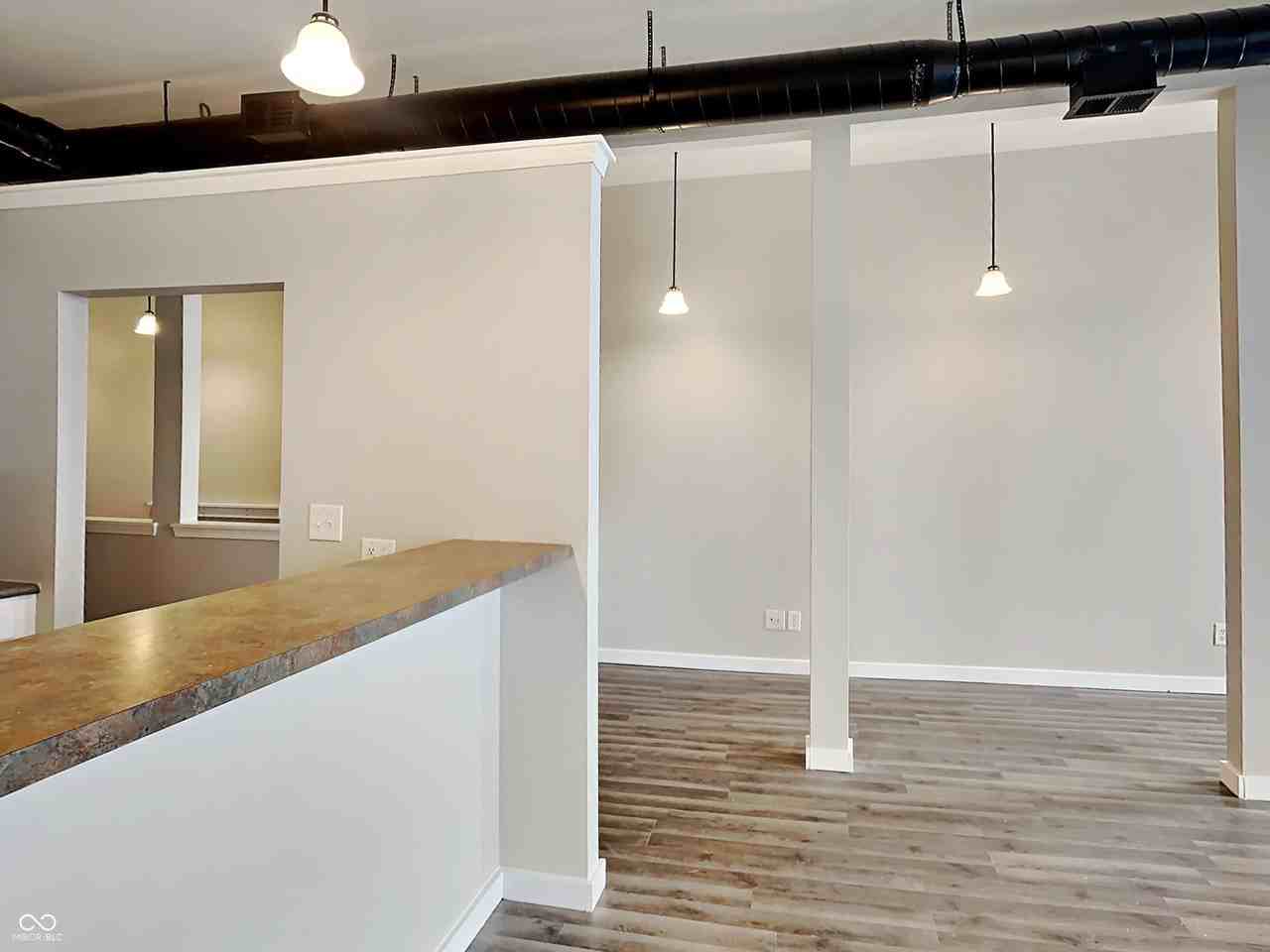114 S Meridian St Ste C - Photo 7 of 30