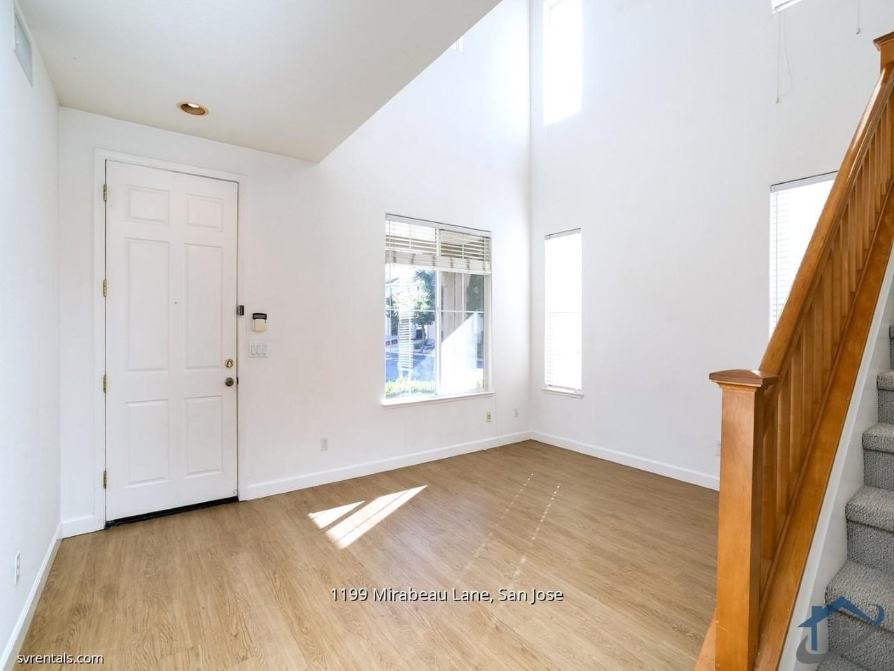1199 Mirabeau Ln - Photo 3 of 24