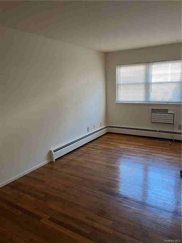 103 N Middletown Rd Apt D - Photo 2 of 4
