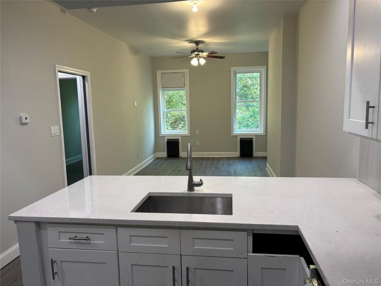 19314 Jamaica Ave #3rdFL - Photo 3 of 12