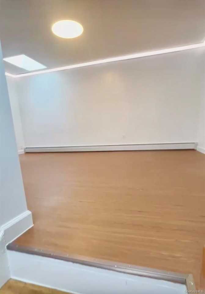 7807 166th St #2 - Photo 2 of 7