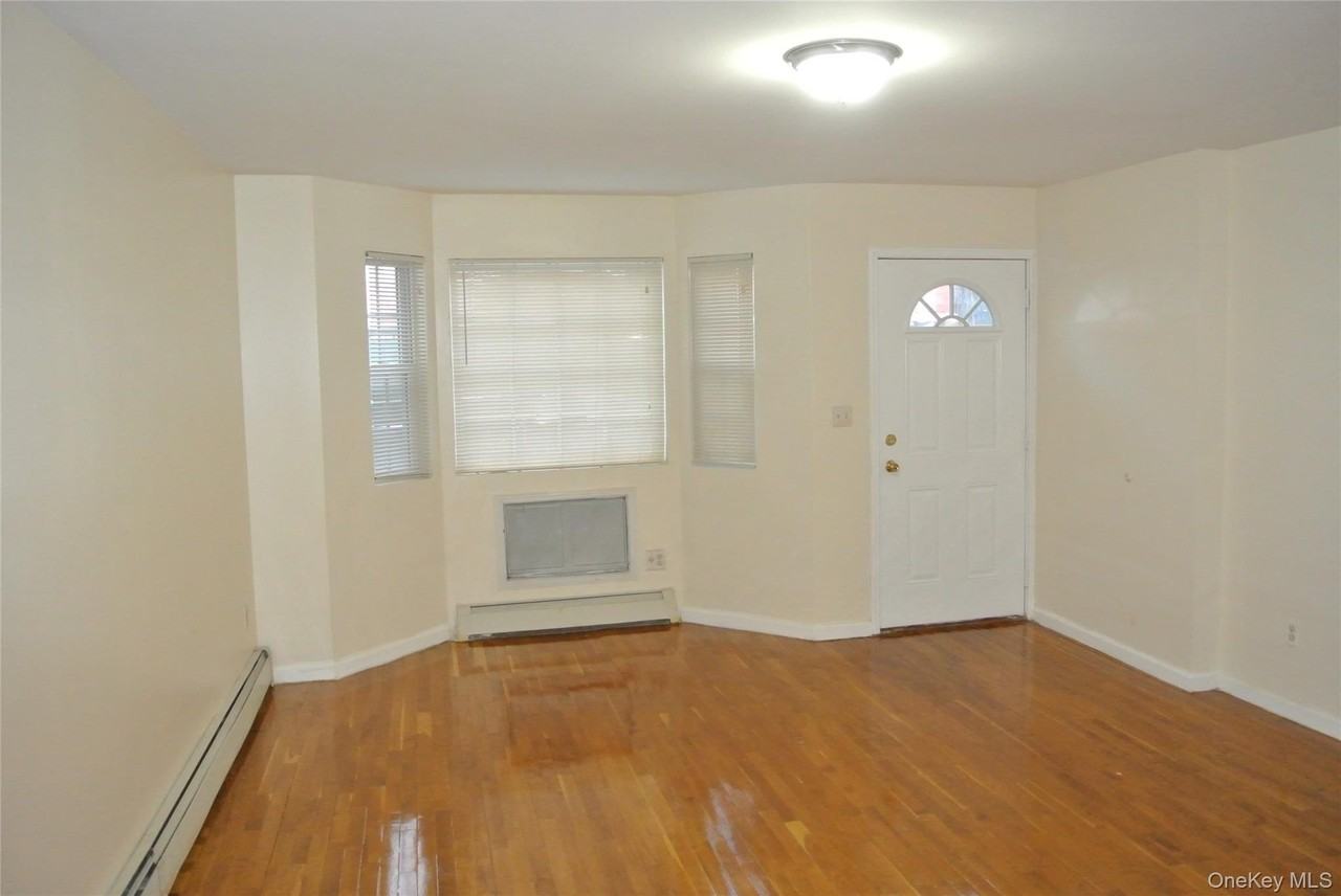 12 E 29th St - Photo 2 of 23