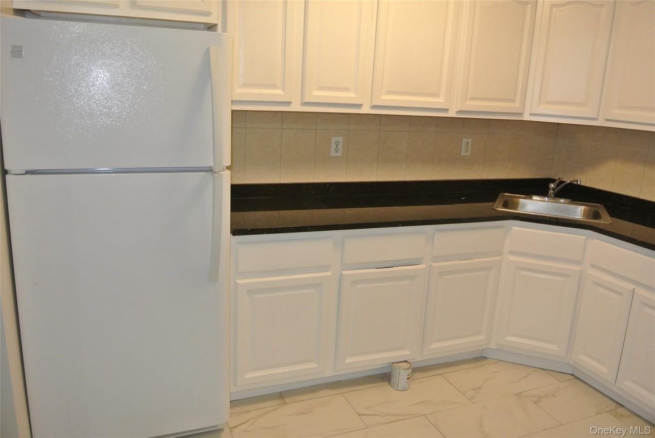 12 E 29th St - Photo 4 of 23