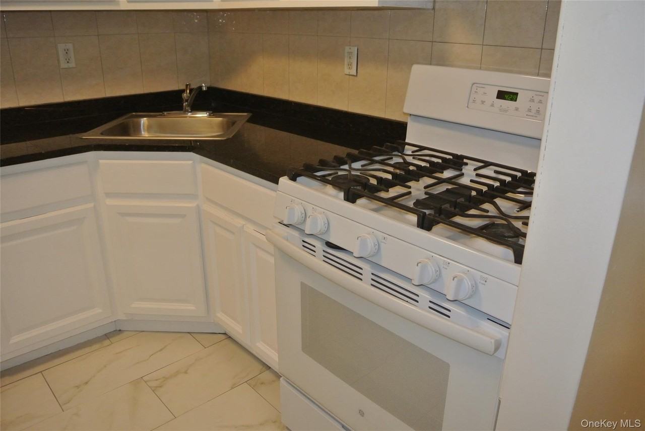12 E 29th St - Photo 6 of 23