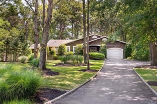 1 Woodview Way - Photo 1 of 1