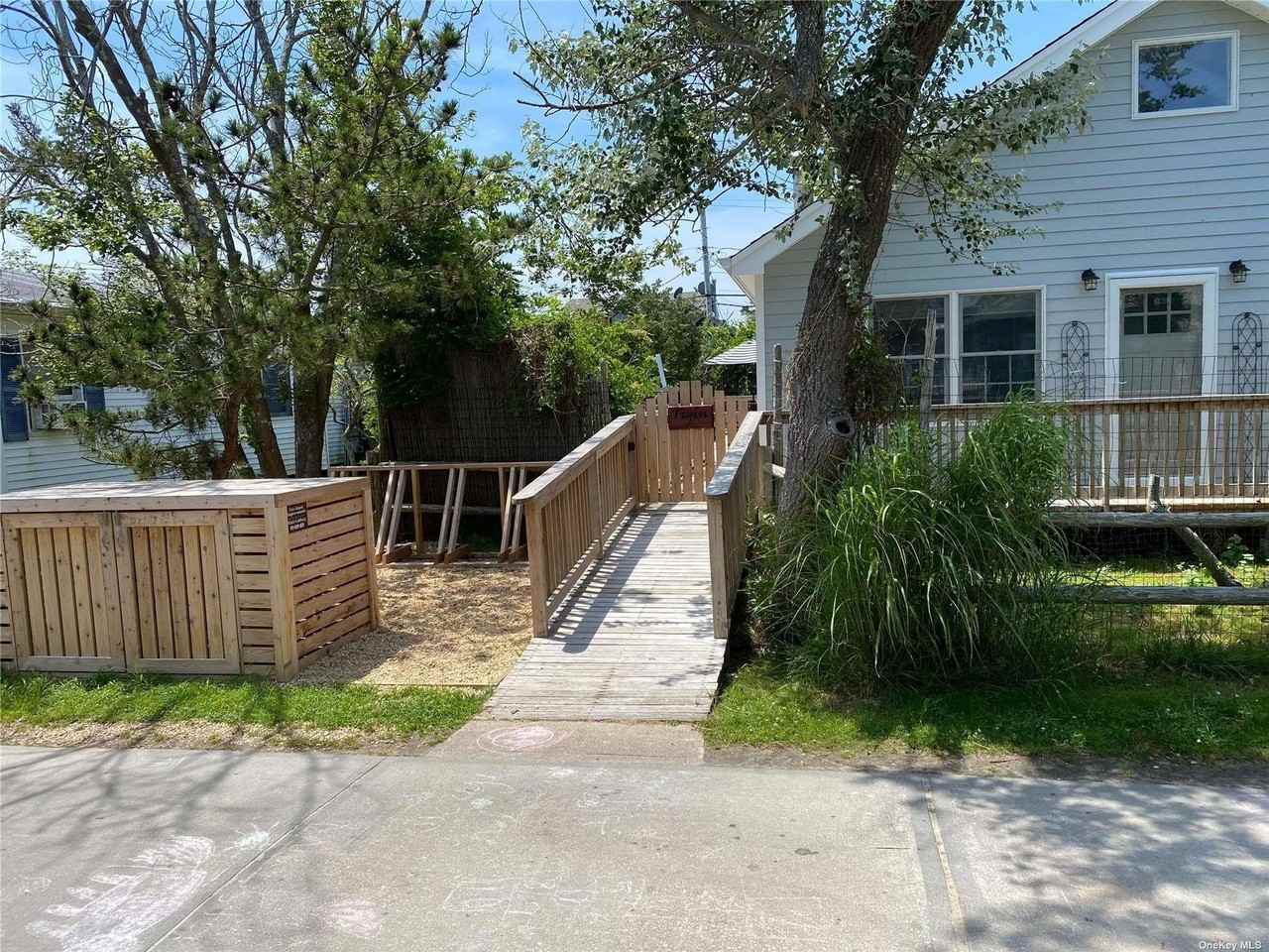 182 Cottage Walk - Photo 2 of 18