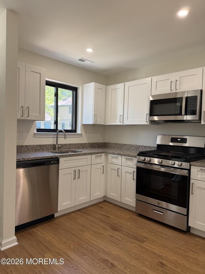 5 Canary Cir - Photo 4 of 32