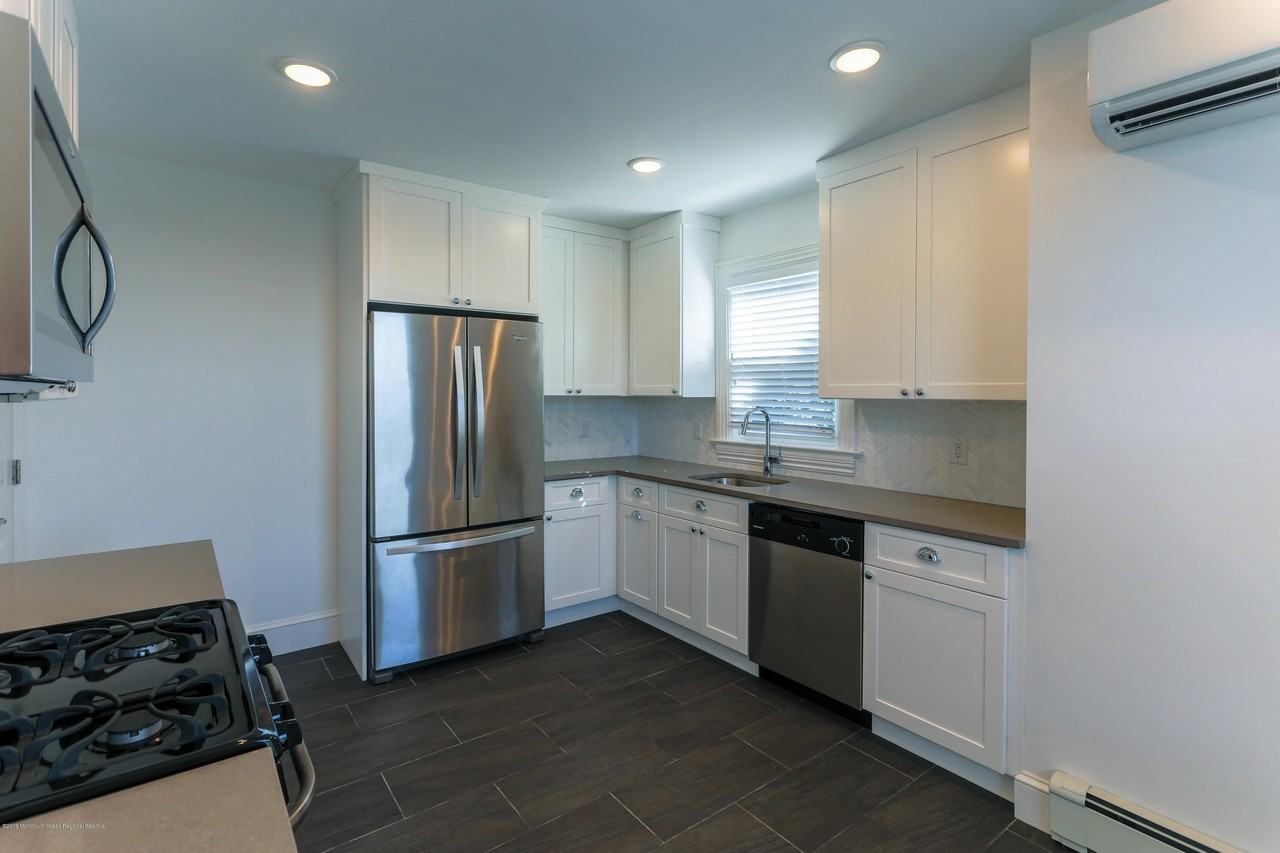 35 Ocean Blvd #4 - Photo 5 of 7