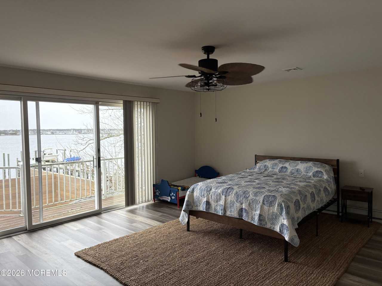 262 Genes Dr - Photo 5 of 10