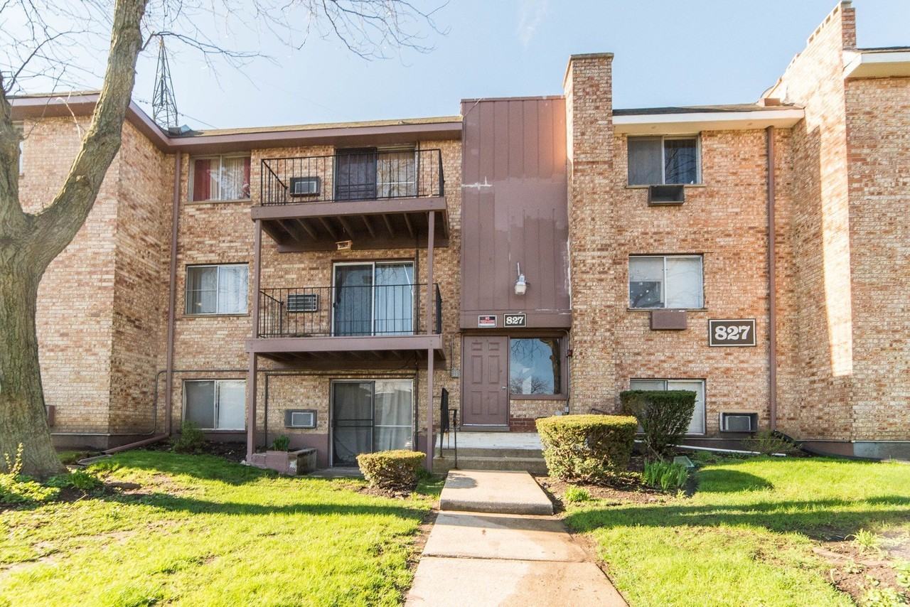827 W College Blvd #202