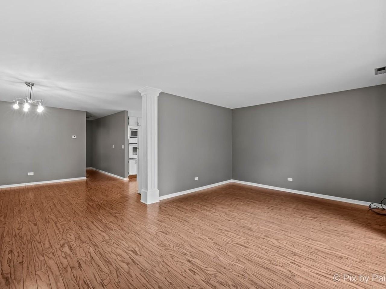 2226 Abbeywood Dr #F - Photo 3 of 20