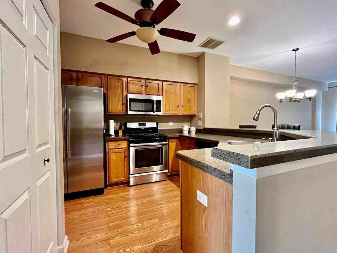 2927 Stonewater Dr #2927 - Photo 3 of 11