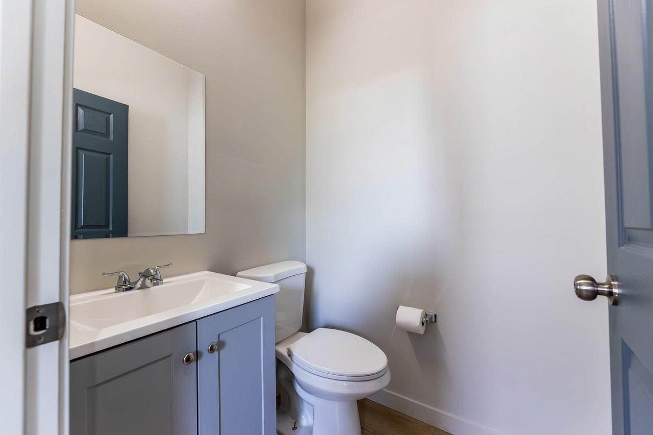 4201 S Normal Ave #4 - Photo 7 of 10