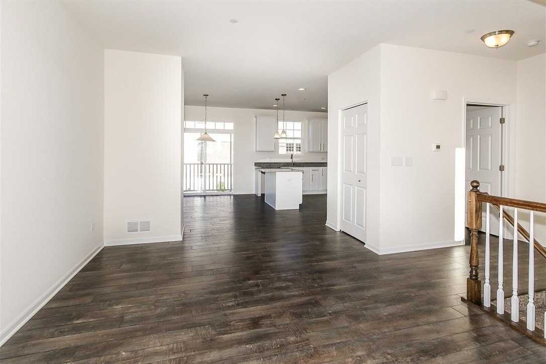 1923 Continental Ave #1923 - Photo 6 of 16