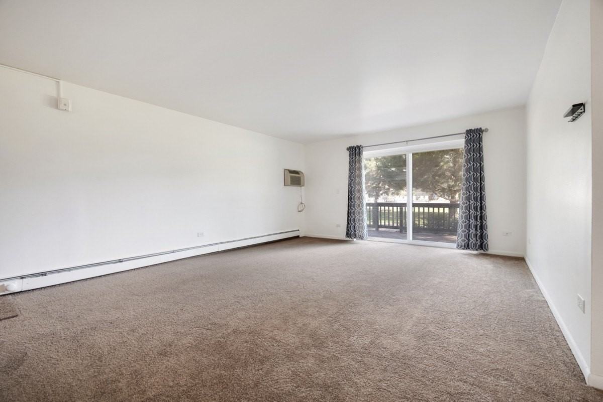 2214 S Goebbert Rd #178 - Photo 5 of 25