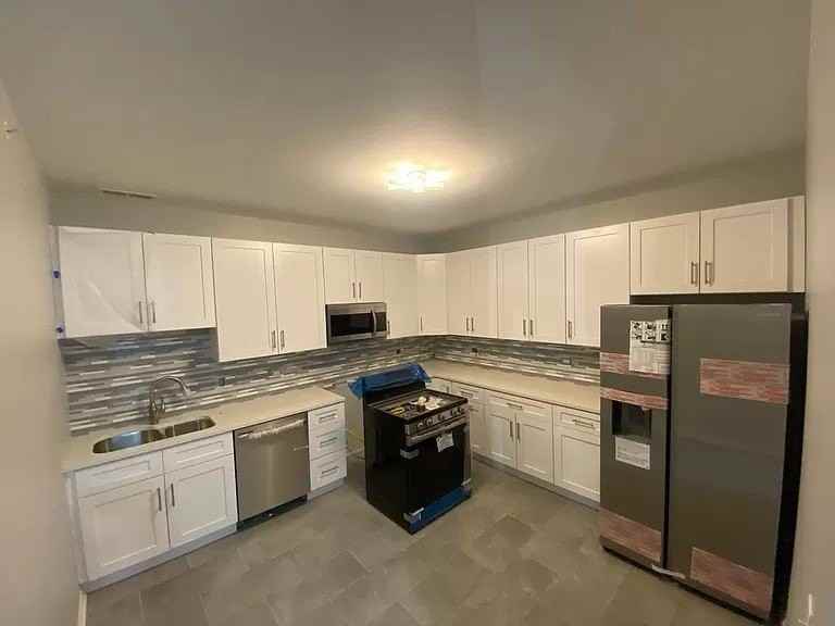 9 W Quincy St #C - Photo 3 of 7