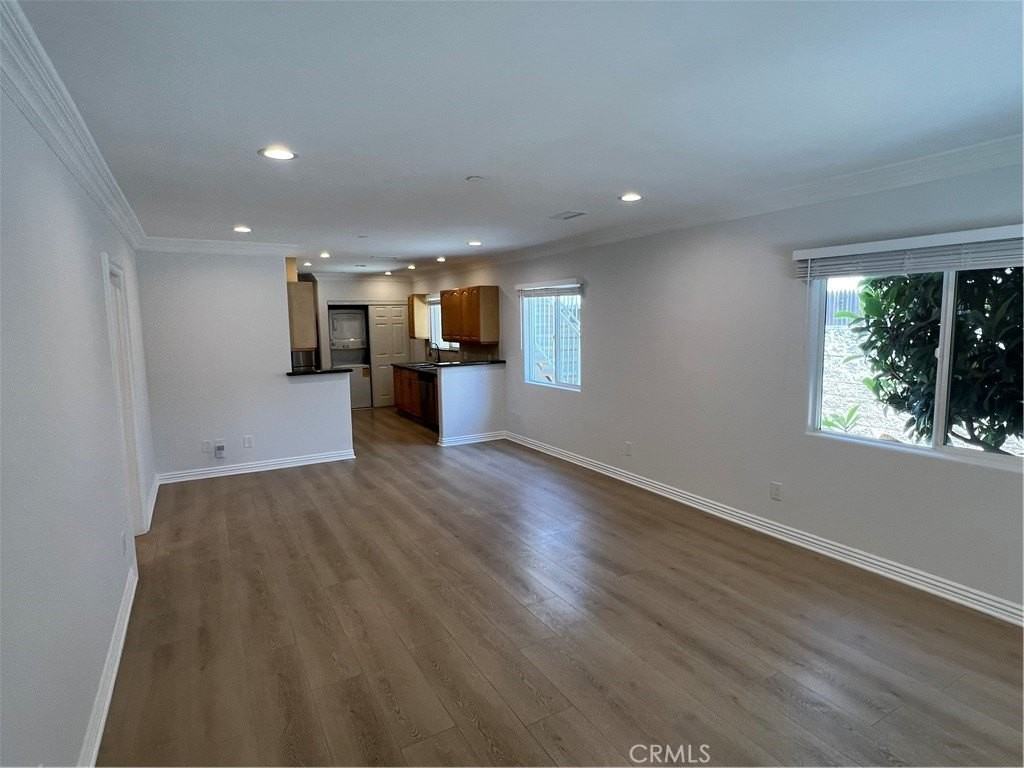 517 Concord St - Photo 5 of 27