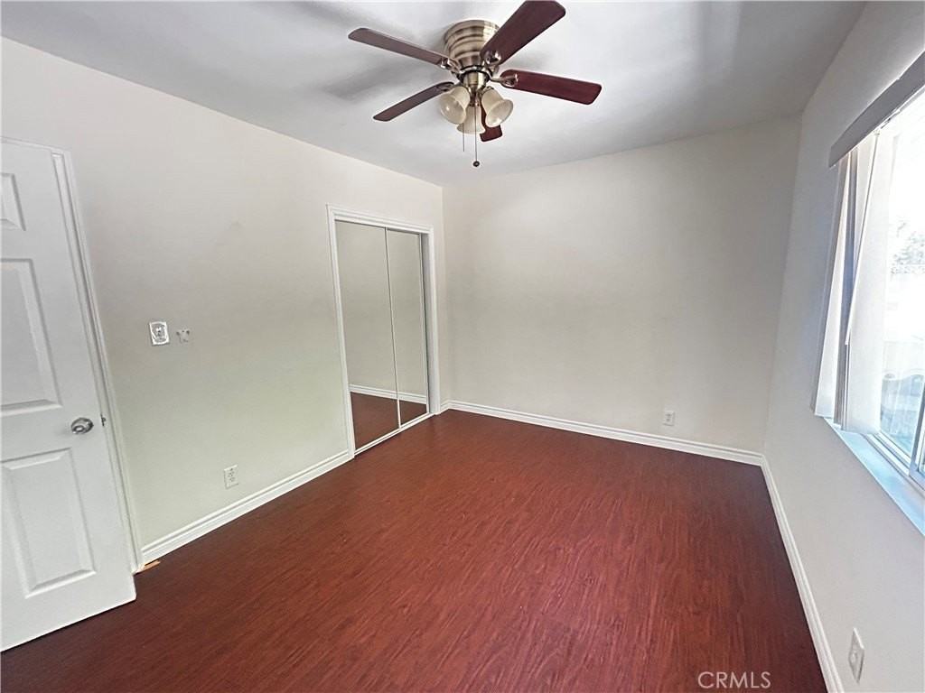 7845 Sedan Ave - Photo 4 of 10