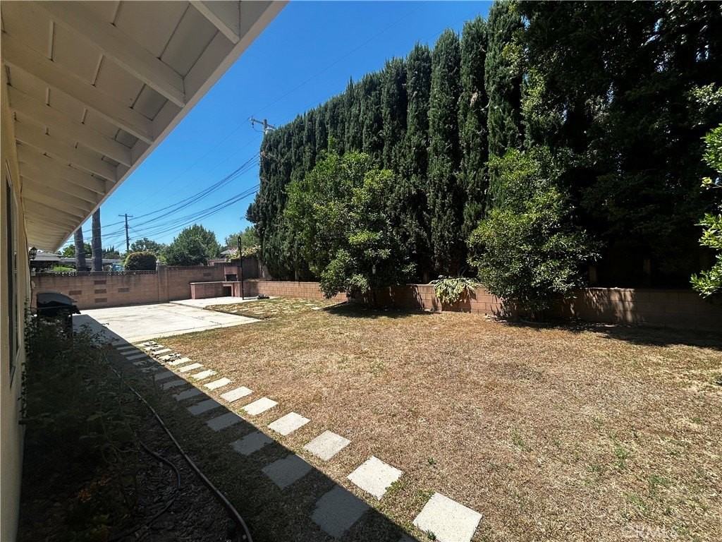7845 Sedan Ave - Photo 7 of 10