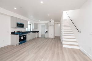 featured image of 1571 Ricardo St #2